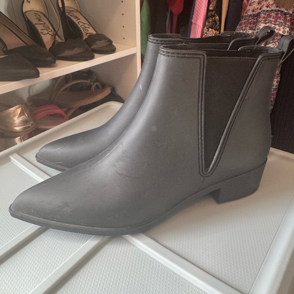 Jeffrey Campbell Mist Chelsea Black Rain Boots Size 9 - Picture 3 of 6